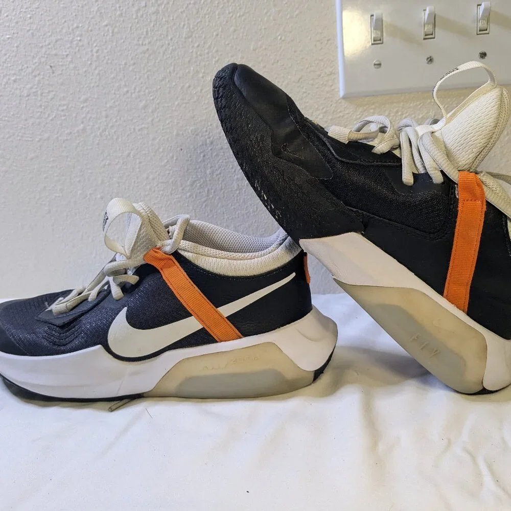Nike Air Zoom Crossover Basketball Shoes Youth Size 6.5 Great Condition